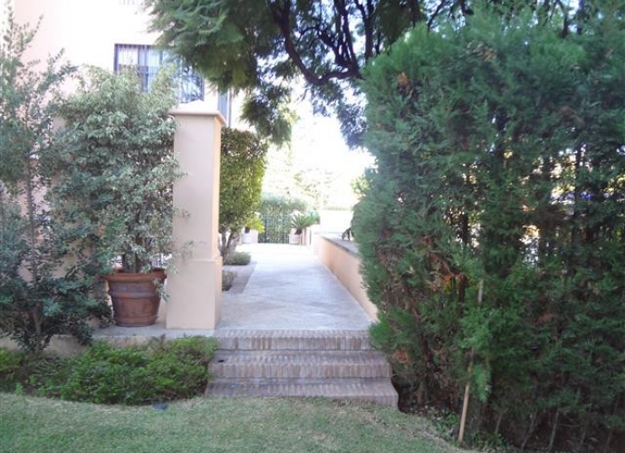 Apartamento Planta Media en Nueva Andalucía - 10