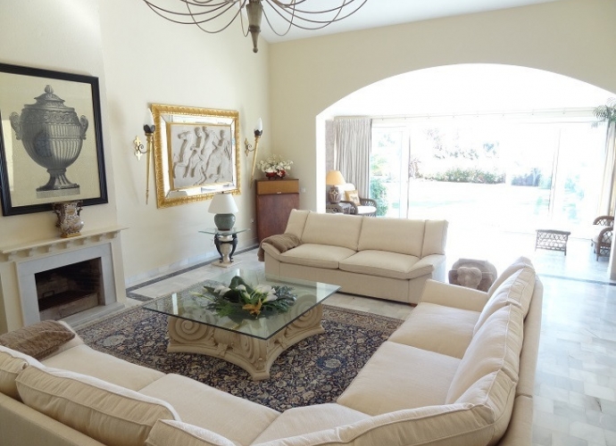 Villa Detached in Estepona - 5