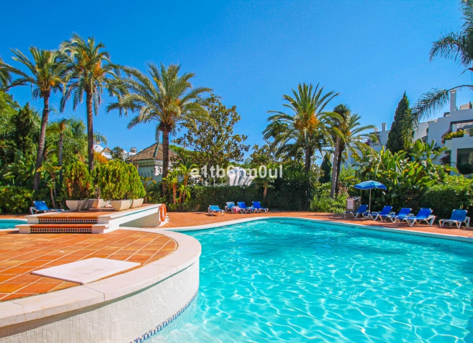 Apartment Ground Floor in Marbella Alhambra del Mar  - 3
