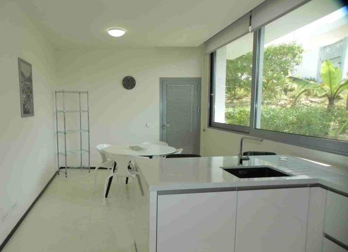 Villa Semi Detached in Sierra Blanca - 1