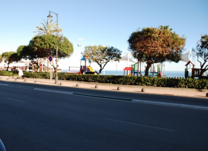 Commercial Shop situé à Estepona - 2