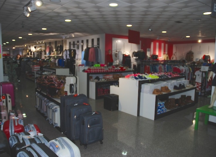 Commercial Shop situé à Estepona - 5