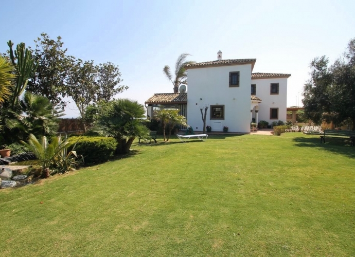 Villa indépendante situé à Estepona - 2