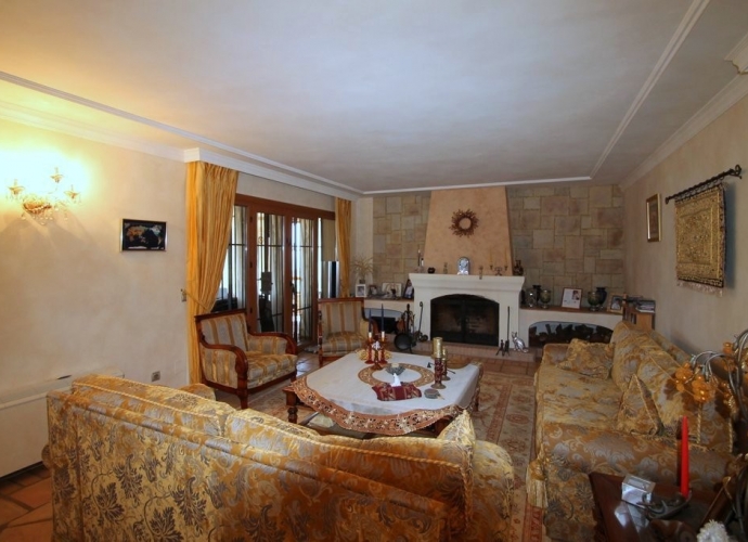 Villa indépendante situé à Estepona - 4