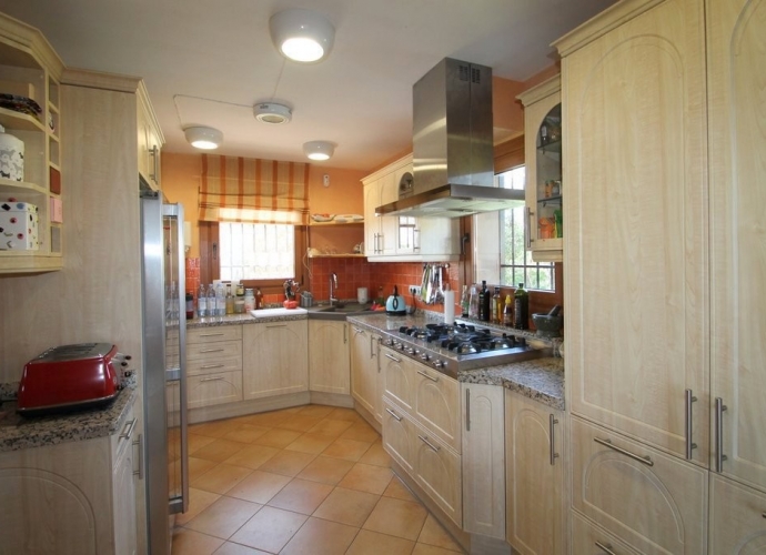 Villa indépendante situé à Estepona - 7