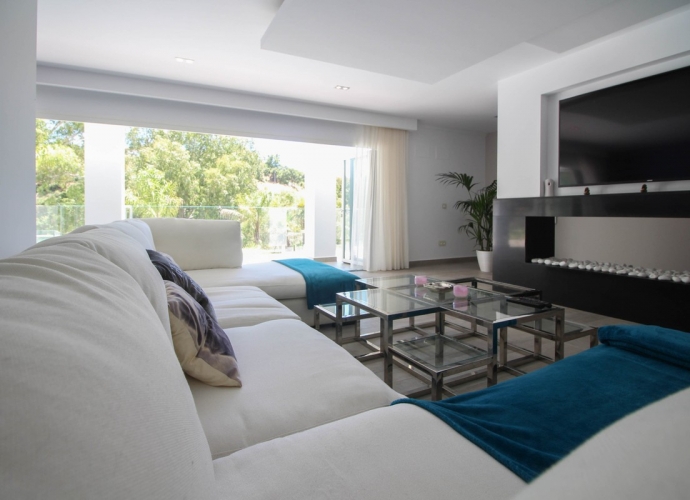 Villa Independiente en Elviria - 6