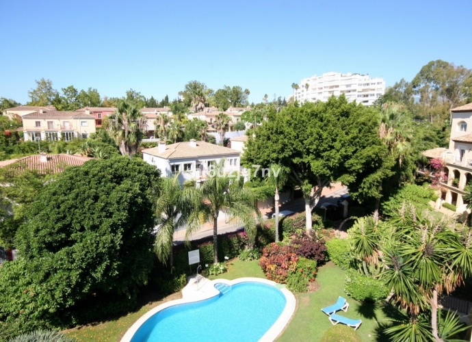 Apartment Penthouse in Guadalmina Alta - 2