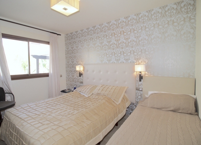 Appartement milieu d’Etage situé à Nueva Andalucía Medina de Banus  - 6