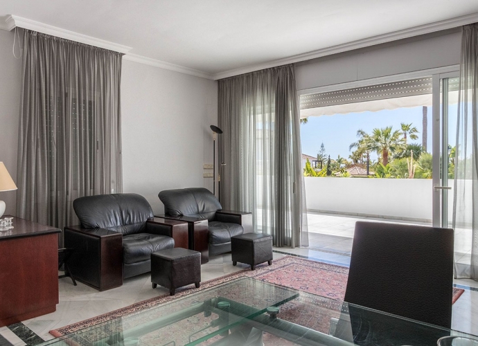 Apartamento Planta Baja en Bahía de Marbella Bahía Real  - 4