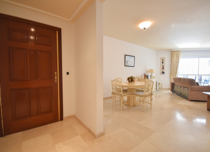 Apartamento Planta Media en Bahía de Marbella Pueblo Mediterraneo  - 5