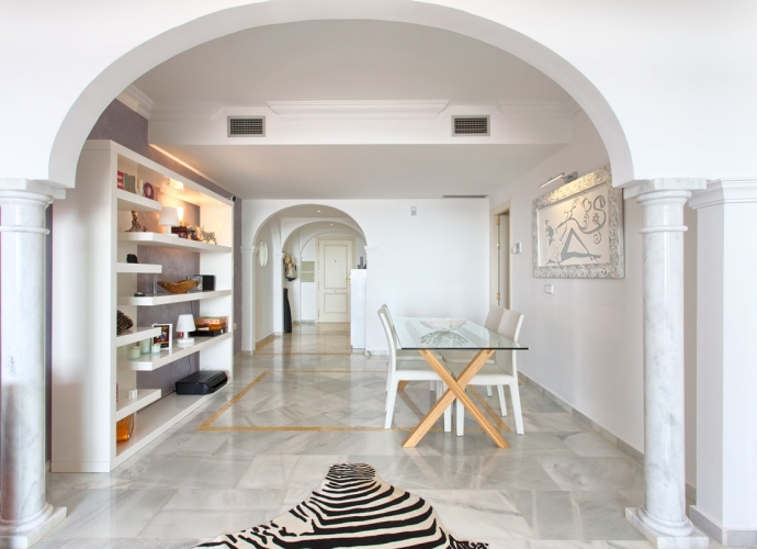 Apartamento Planta Media en Nueva Andalucía Magna Marbella  - 10