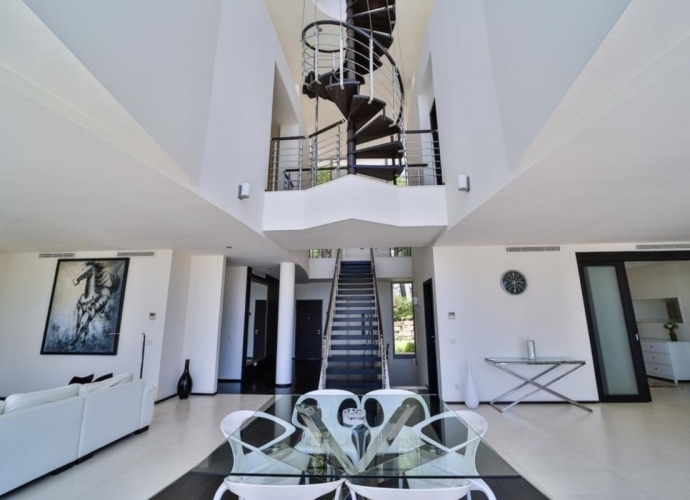 Villa Independiente en Sierra Blanca - 6