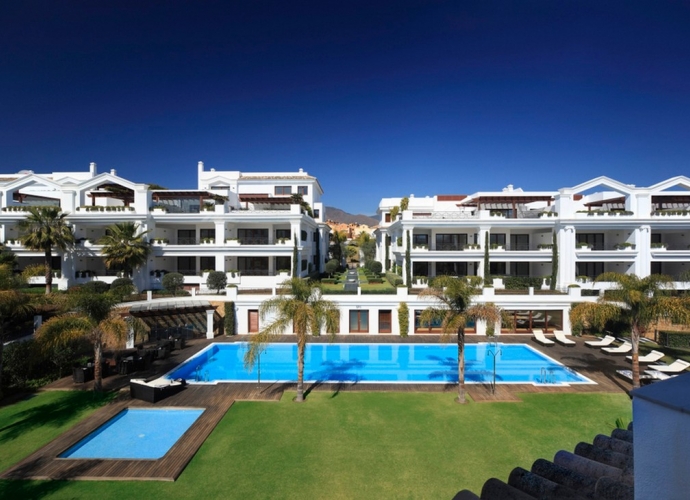 Apartment Penthouse in New Golden Mile - 4