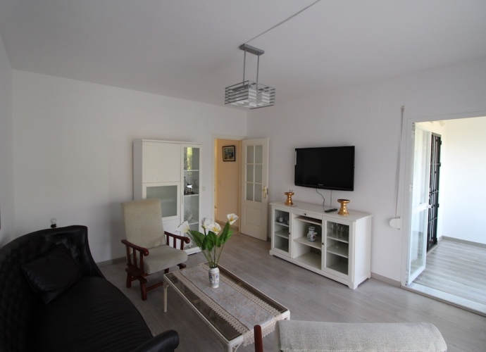 Appartement milieu d’Etage situé à Guadalmina Baja - 3