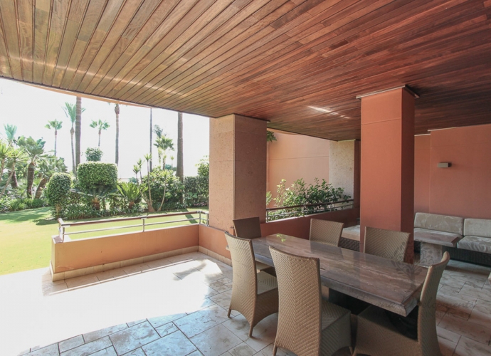 Apartamento Planta Baja en Puerto Banús Malibu  - 1