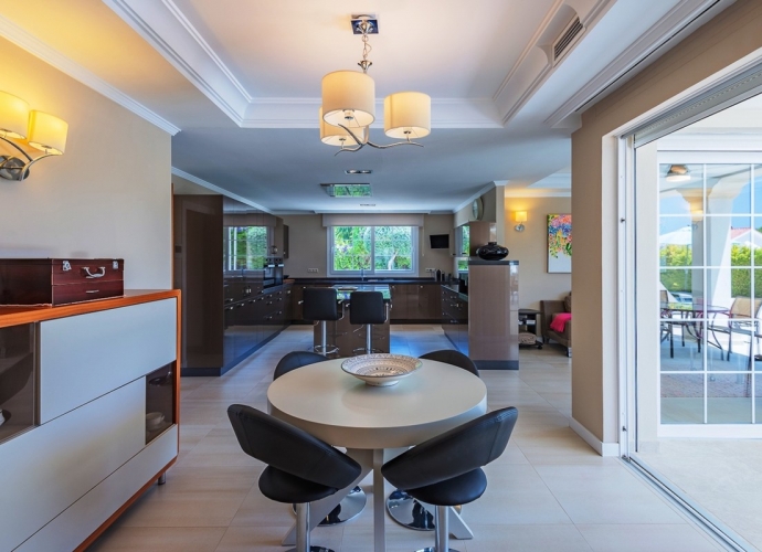 Villa indépendante situé à The Golden Mile Villas en The Golden Mile  - 9