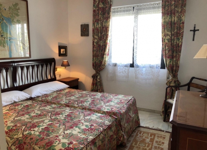 Appartement milieu d’Etage situé à Puerto Banús Jardines del Puerto  - 4