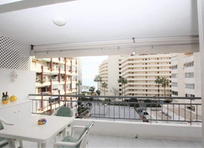 Appartement milieu d’Etage situé à Marbella Apartamentos en el centro de Marbella  - 3