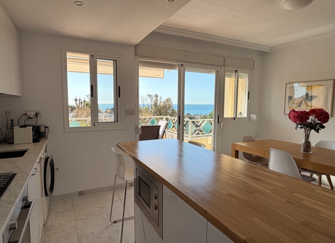 Apartamento Planta Media en Costabella - 8