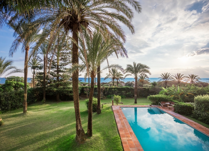 Villa indépendante situé à Los Monteros - 1