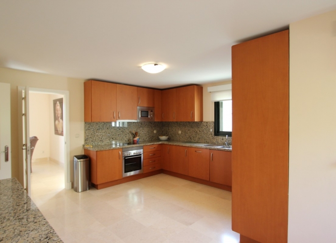 Apartment Penthouse in Benahavís Capanes del Golf  - 5