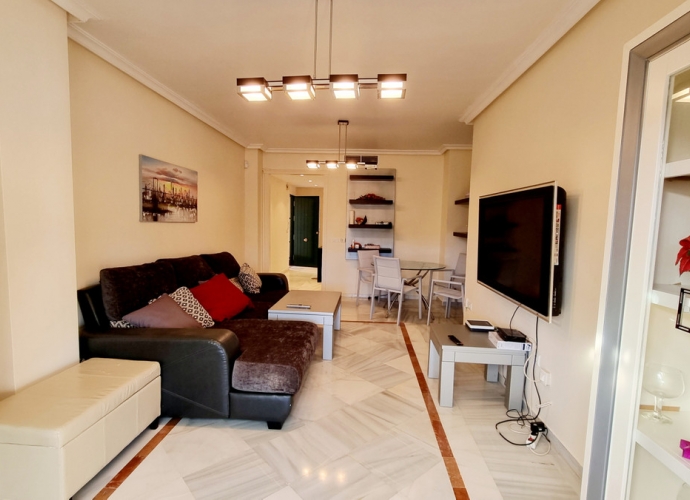 Appartement milieu d’Etage situé à Nueva Andalucía Lorcrimar  - 3