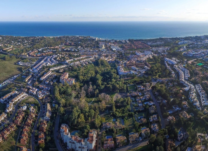 Villa Independiente en Estepona Adosadas de Nueva Construcción en Estepona  - 2