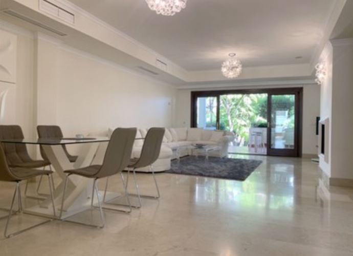 Appartement  rez de chaussée situé à The Golden Mile Monte Paraiso  - 6