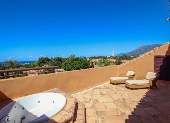 Apartment Penthouse in Bahía de Marbella - 5