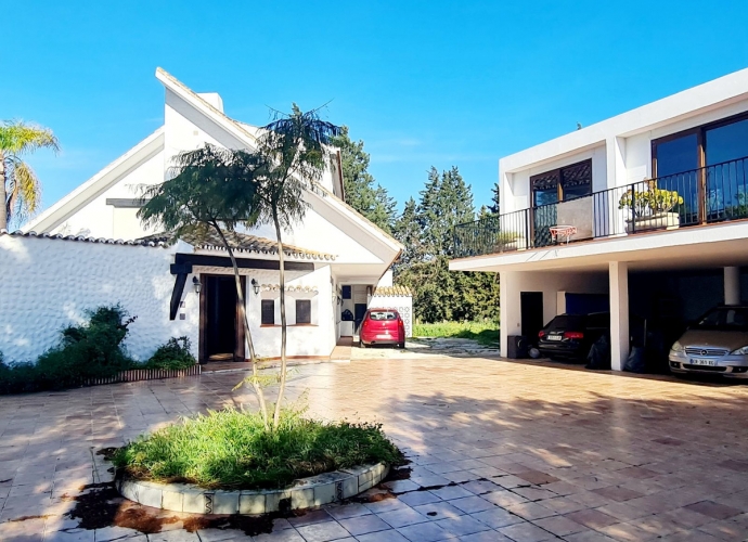 Villa Finca in Las Chapas - 6