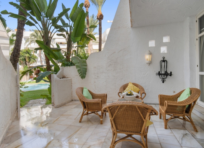 Apartamento Planta Baja en The Golden Mile Marbella Real  - 3