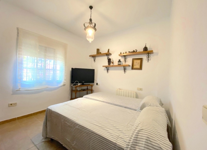 Villa Detached in El Rosario - 10