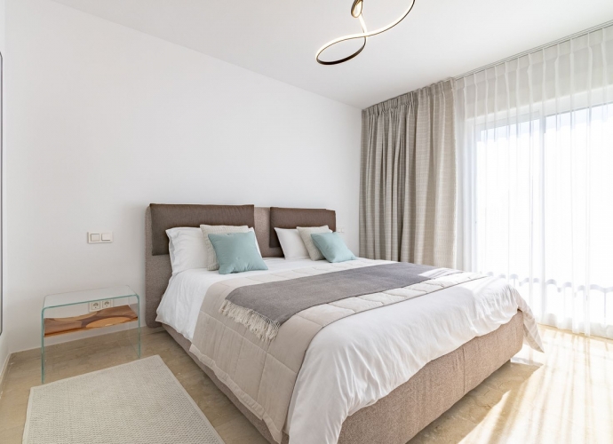 Apartment Duplex in The Golden Mile Coto Real  - 2
