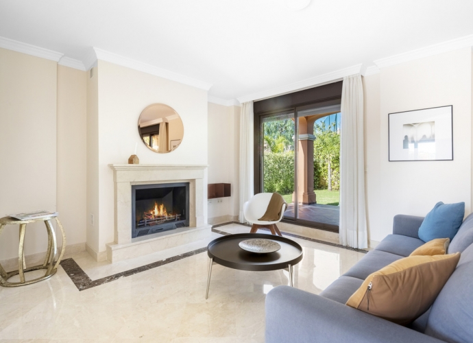 Villa Semi Detached situé à Estepona Adosadas de Nueva Construcción en Estepona  - 4