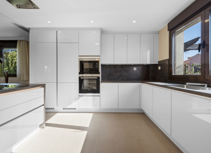 Villa Semi Detached situé à Estepona Adosadas de Nueva Construcción en Estepona  - 5