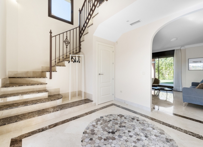 Villa Semi Detached situé à Estepona Adosadas de Nueva Construcción en Estepona  - 7