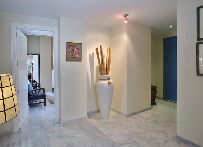 Apartment Penthouse in Nueva Andalucía Terrazas del Rodeo  - 9