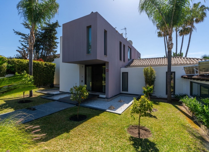 Villa Detached in Costalita - 2