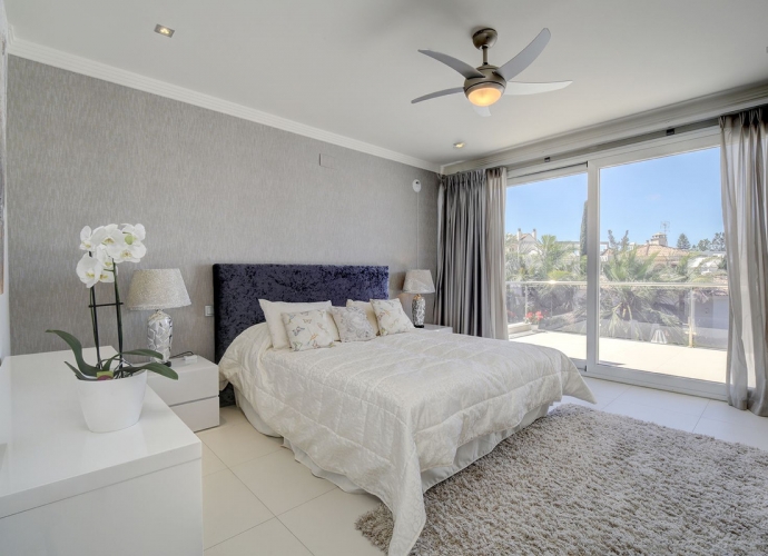 Villa Detached in Nueva Andalucía Villas en Nueva Andalucia  - 5