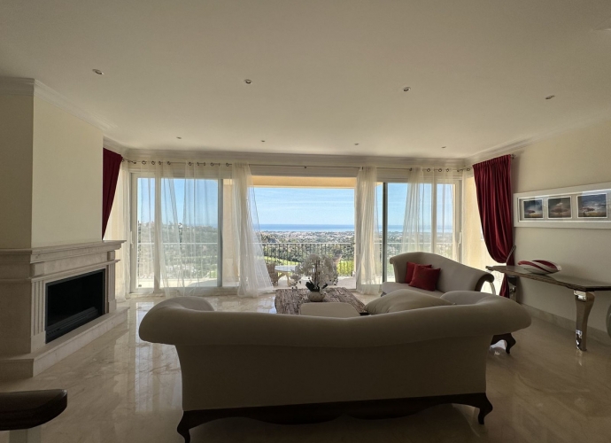 Commercial Business situé à Benahavís Villas en Benahavís  - 6