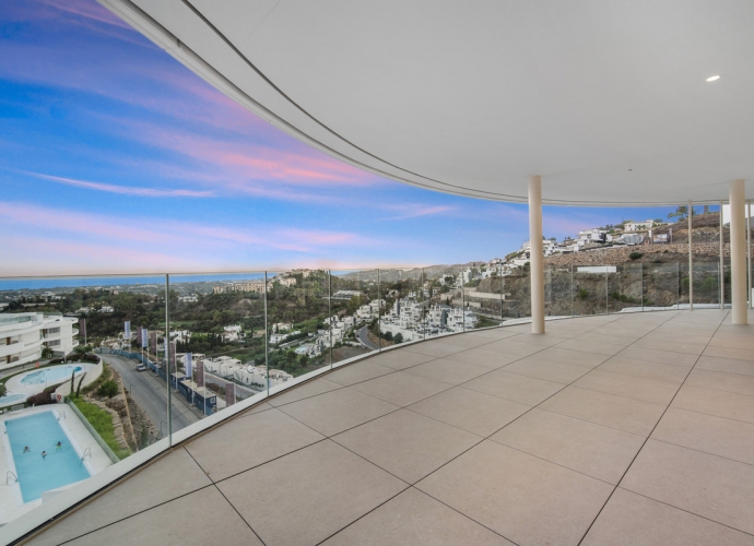 Apartamento Planta Media en Benahavís - 1