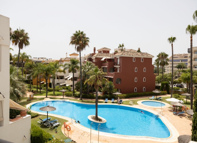 Apartamento Planta Media en The Golden Mile El Infantado  - 3