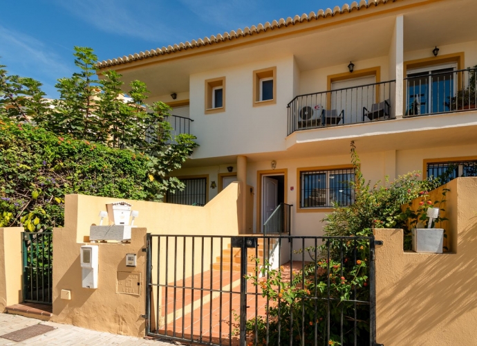 Townhouse Terraced in Costabella - 2