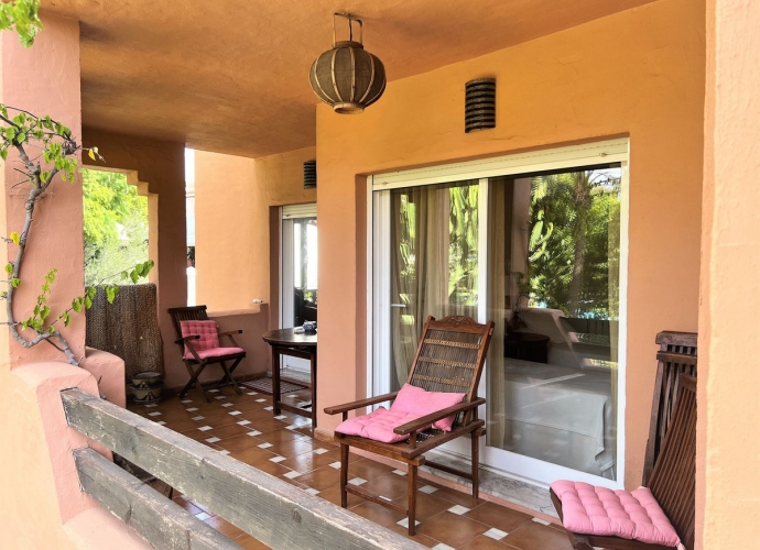 Apartamento Planta Media en Guadalmina Baja Alhambra del Golf  - 6