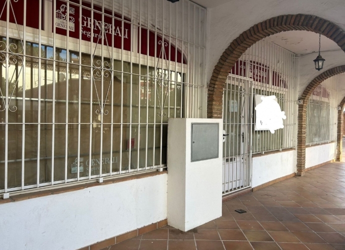 Commercial Office situé à Las Chapas - 3