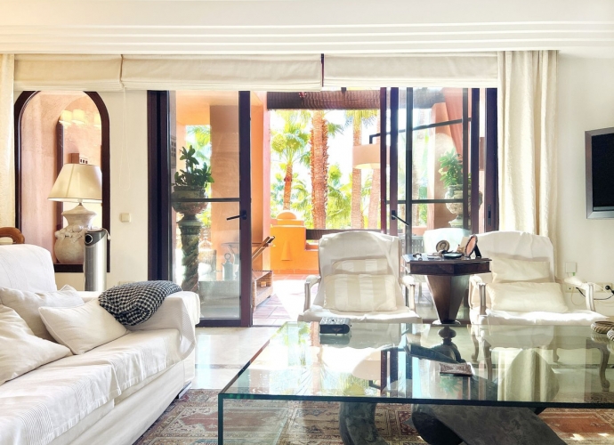 Apartment Penthouse Duplex in Puerto Banús La Alzambra Vasari  - 3