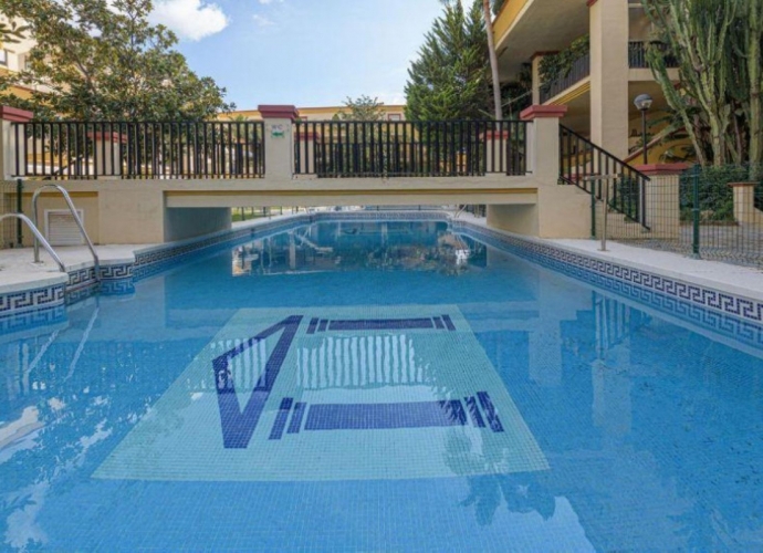 Apartment Ground Floor in Elviria Romana Playa  - 4