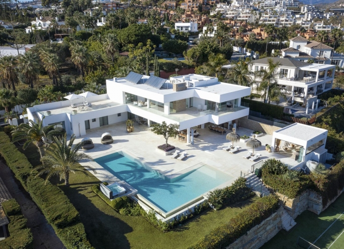 Villa indépendante situé à Nueva Andalucía Villas en Nueva Andalucia  - 2