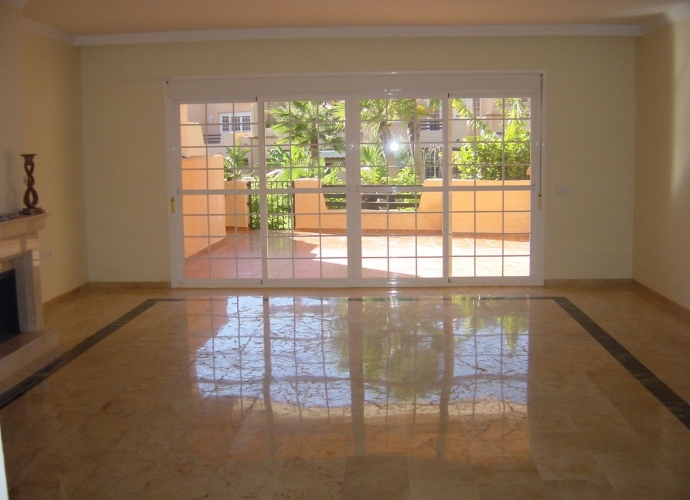 Townhouse Terraced in Nagüeles - 1