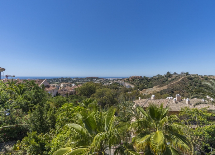 Appartement  rez de chaussée situé à Nueva Andalucía Vista Real  - 5